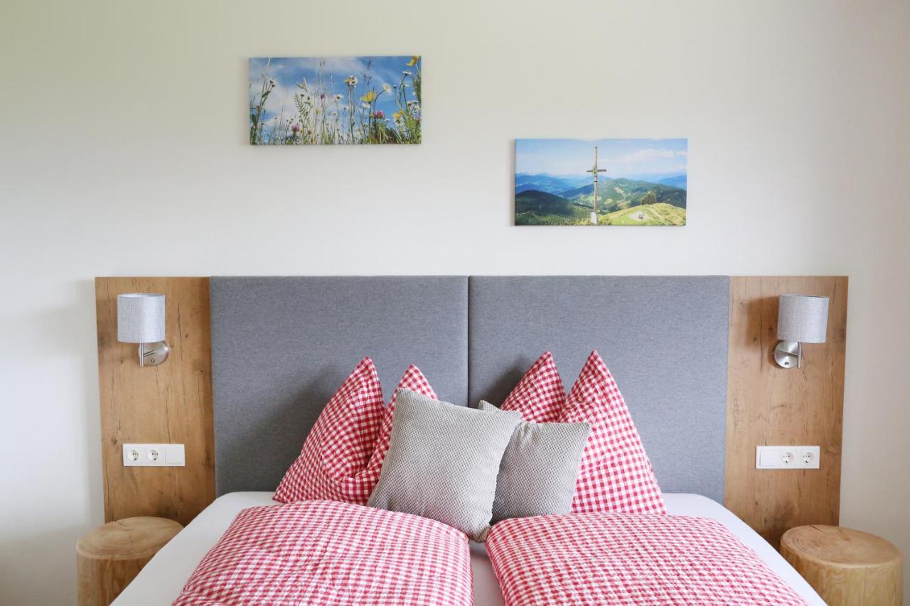 Lindbichlhof Urlaub Am Bio Bauernhof Appartement Sankt Johann im Pongau Buitenkant foto